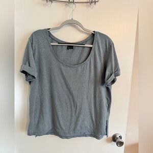 Felina Heather Gray Short Sleeve Scoop Neck Tee